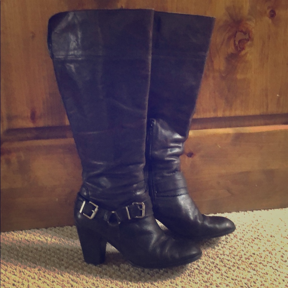 Black leather boots *WIDE CALF*
